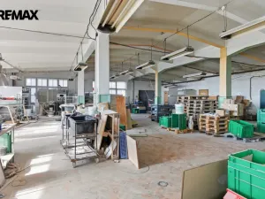 Prodej výrobních prostor, Aš, Tyršova, 4434 m2