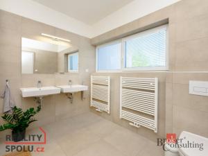 Pronájem rodinného domu, Plzeň - Valcha, Ledňáčková, 130 m2