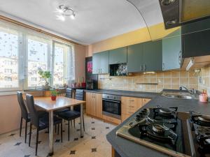 Prodej bytu 2+1, Dobřany, Husova, 65 m2