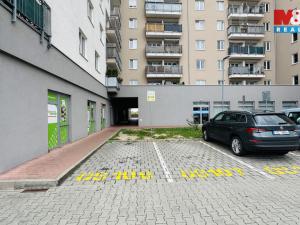 Prodej kanceláře, Klecany, V Honech, 179 m2