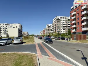 Pronájem garáže, Praha - Dolní Měcholupy, Kardausova, 14 m2