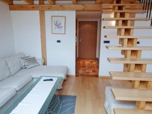 Prodej bytu 4+kk, Praha - Nové Město, Myslíkova, 107 m2