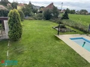 Prodej rodinného domu, Horky, 180 m2