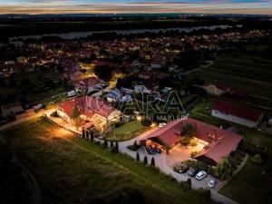 Prodej ubytování, Hlohovec, Na kopci, 1450 m2