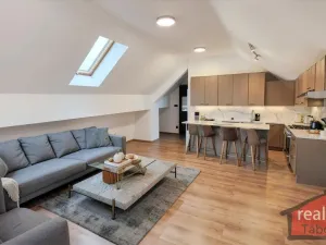Prodej bytu 2+kk, Nupaky, Nupacká, 60 m2