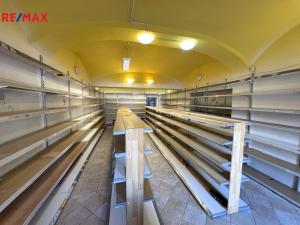 Pronájem obchodního prostoru, Šternberk, Hlavní náměstí, 58 m2