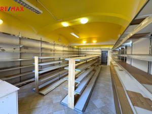 Pronájem obchodního prostoru, Šternberk, Hlavní náměstí, 58 m2