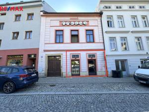 Pronájem obchodního prostoru, Šternberk, Hlavní náměstí, 58 m2