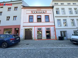 Pronájem obchodního prostoru, Šternberk, Hlavní náměstí, 58 m2