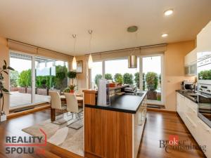 Prodej bytu 5+kk, Plzeň - Doubravka, Na Terasách, 118 m2