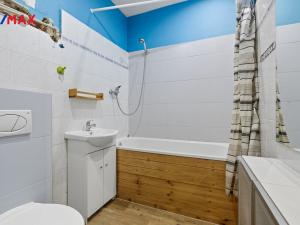 Prodej rodinného domu, Karlovy Vary, Pražská silnice, 450 m2