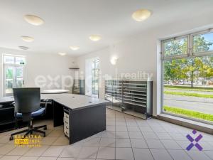 Prodej obchodního prostoru, Zlín, třída Tomáše Bati, 142 m2