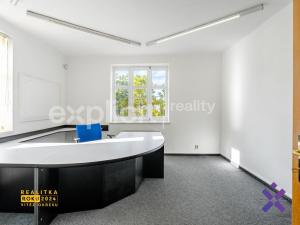 Prodej obchodního prostoru, Zlín, třída Tomáše Bati, 142 m2