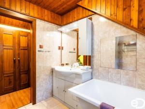 Prodej rodinného domu, Žebrák, Vápenice, 157 m2