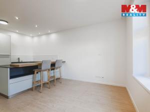 Prodej bytu 2+kk, Klatovy - Klatovy II, Dukelská, 56 m2