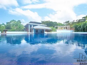 Prodej pozemku pro bydlení, Camp Bay,Honduras, 740 m2