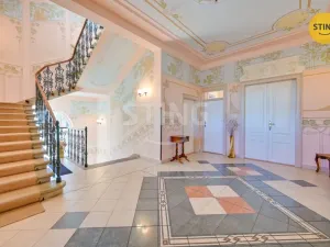 Prodej vily, Luže - Radim, 700 m2