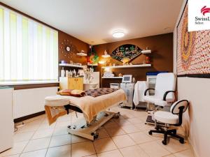 Prodej obchodního prostoru, Znojmo, Stanislavova, 200 m2