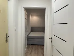 Pronájem bytu 1+kk, Pardubice - Polabiny, Bělehradská, 27 m2
