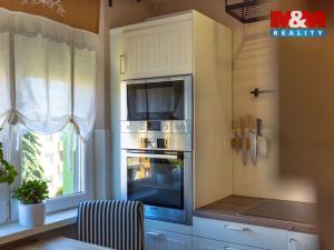 Prodej bytu 4+1, Postoloprty, Třebízského náměstí, 73 m2