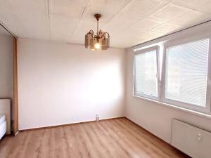 Pronájem bytu 1+1, Hodonín, Vřesová, 36 m2