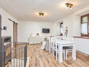Prodej rodinného domu, Trhové Sviny, Tyršovo nábřeží, 80 m2