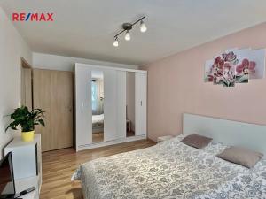 Pronájem bytu 3+kk, Milovice, Spojovací, 56 m2
