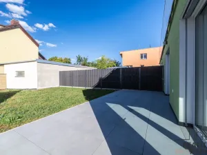 Prodej bytu 4+kk, Ostopovice, B. Němcové, 90 m2