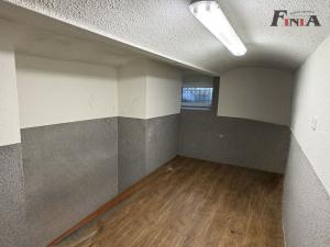 Pronájem obchodního prostoru, Nový Bor - Arnultovice, B. Egermanna, 77 m2