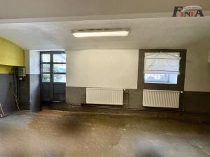 Pronájem obchodního prostoru, Nový Bor - Arnultovice, B. Egermanna, 77 m2