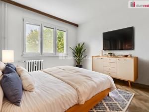 Prodej bytu 3+1, Ostrov, Kollárova, 70 m2