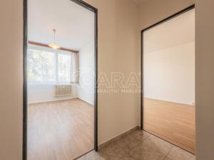 Pronájem bytu 2+kk, Králův Dvůr, Nad Stadionem, 40 m2