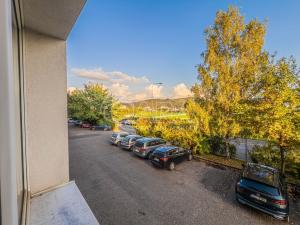 Pronájem bytu 2+kk, Králův Dvůr, Nad Stadionem, 40 m2