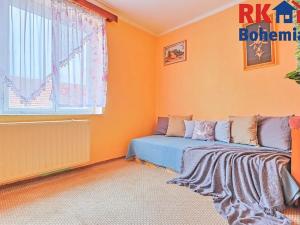 Prodej vícegeneračního domu, Chrášťany, 218 m2