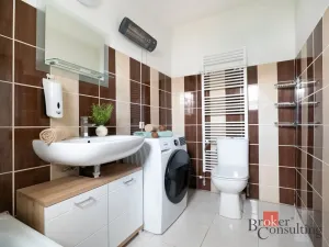 Prodej rodinného domu, Jirny, 160 m2