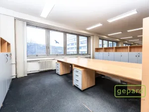Pronájem kanceláře, Praha - Motol, Plzeňská, 132 m2