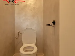 Prodej bytu 3+1, Veltrusy, Komenského, 65 m2