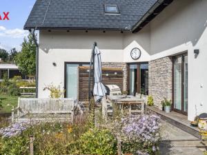 Prodej rodinného domu, Stěžery - Stěžírky, 215 m2