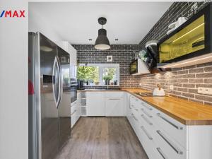 Prodej rodinného domu, Stěžery - Stěžírky, 215 m2