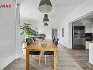 Prodej rodinného domu, Stěžery - Stěžírky, 215 m2