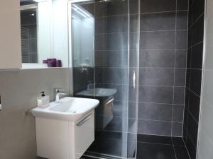Pronájem bytu 2+kk, Praha - Radlice, Na vysoké I, 70 m2