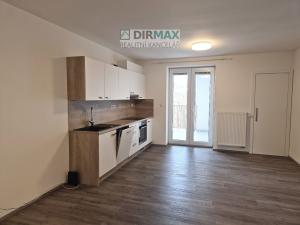 Pronájem bytu 3+kk, Plzeň, Houškova, 93 m2