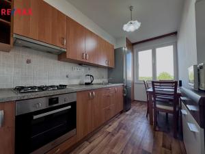 Pronájem bytu 3+1, Hradec Králové, Pod Strání, 74 m2