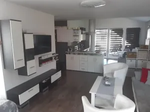 Pronájem bytu 2+kk, Havlíčkův Brod, Waldhauserova, 56 m2