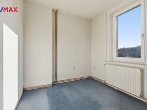 Prodej bytu 5+1, Karlovy Vary, Bulharská, 130 m2