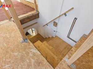 Prodej bytu 5+1, Karlovy Vary, Bulharská, 130 m2