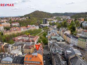 Prodej bytu 4+1, Karlovy Vary, Bulharská, 130 m2