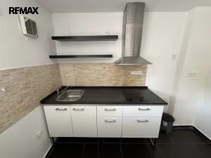 Prodej bytu 1+kk, Olomouc, Wolkerova, 33 m2