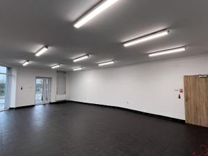 Pronájem obchodního prostoru, Šumbark, U Závor, 120 m2