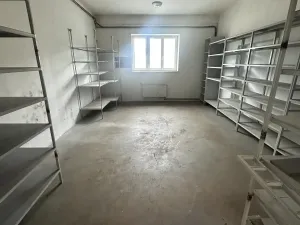 Pronájem obchodního prostoru, Šumbark, U Závor, 120 m2